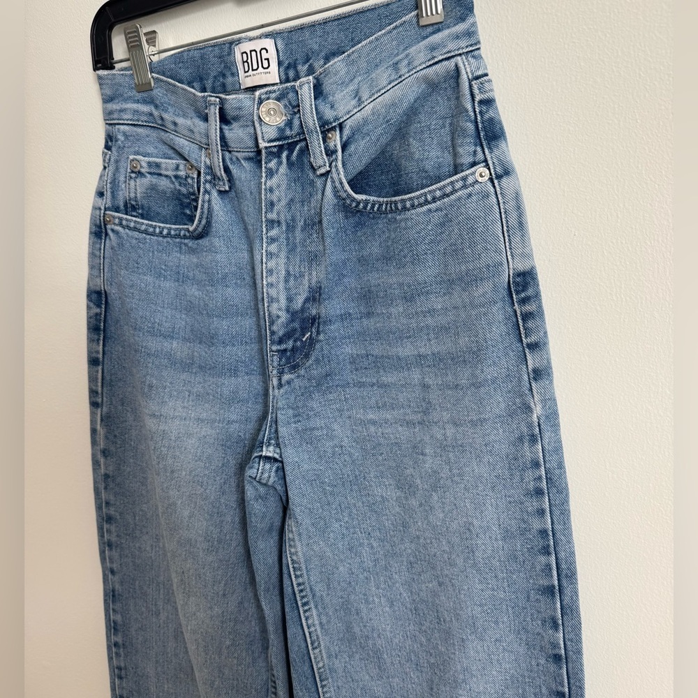 Urban Outfitters BDG High Rise Baggy Light Blue Straight Jeans - Picture 4 of 6